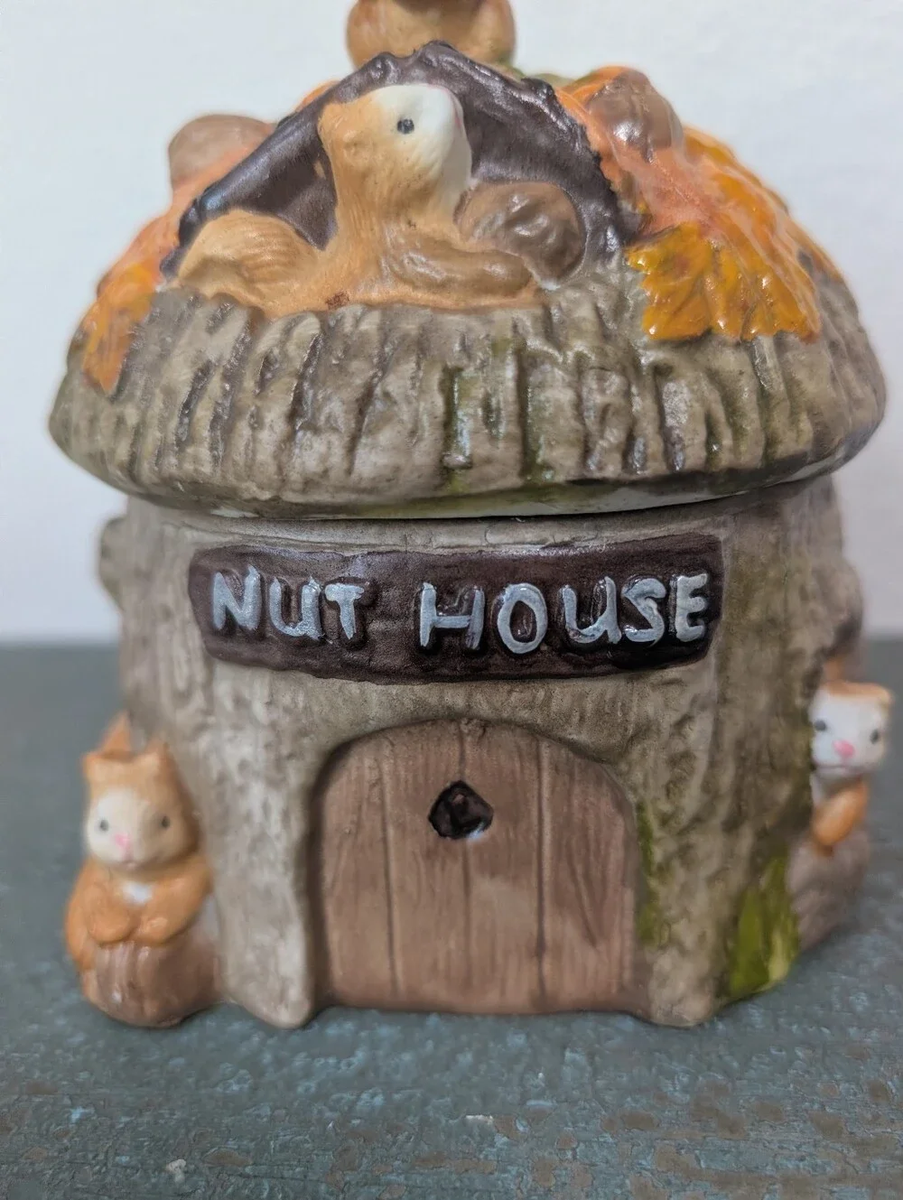 Vintage Ceramic Squirrel NUT HOUSE Candy Nut Canister Jar Tree House CottageCore